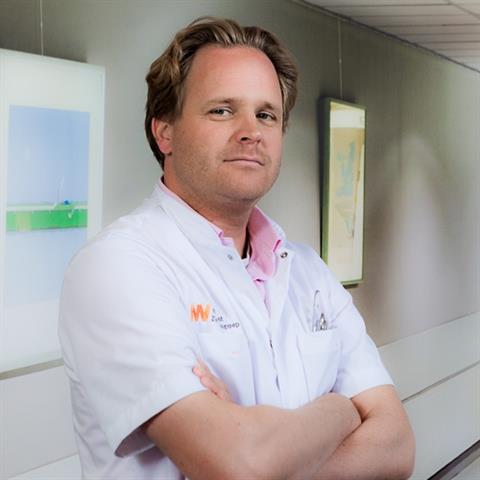 Orthopedisch chirurg Pieter Geervliet gepromoveerd